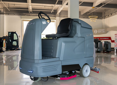 駕駛式洗地機 駕駛式洗地機