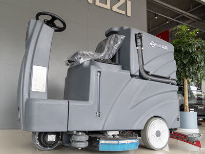 揚(yáng)子洗地機(jī) 揚(yáng)子洗地機(jī)